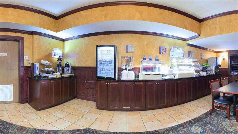 Holiday Inn Express Hotel Pittsburgh-North/Harmarville By Ihg Dış mekan fotoğraf