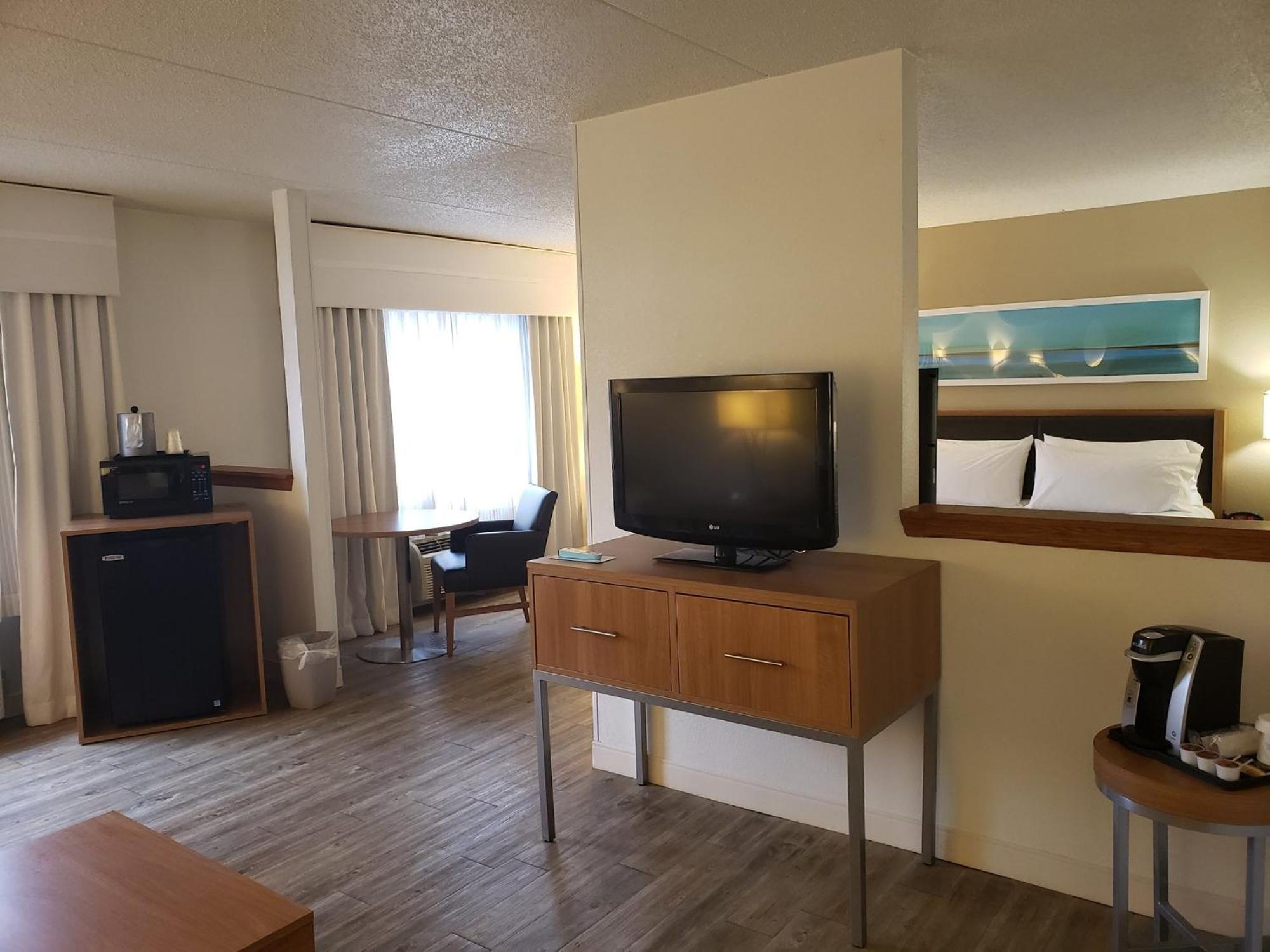 Holiday Inn Express Hotel Pittsburgh-North/Harmarville By Ihg Dış mekan fotoğraf